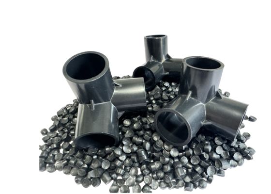 Compuesto de resina de PVC de alto brillo para productos de inyección de PVC Gránulos de compuesto de PVC gris duro personalizados para moldeo por inyección